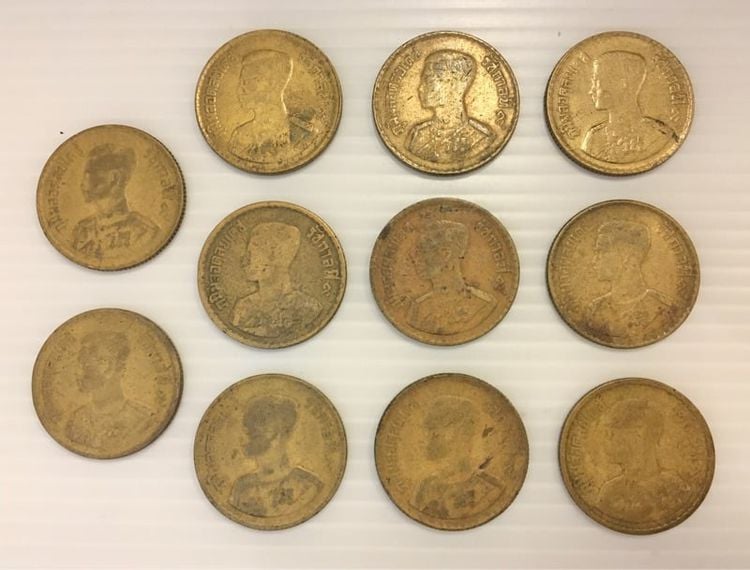 เหรียญ 50 สตางค์ ปีพ.ศ.2500 เก่าเก็บ 11 เหรียญ รูปที่ 1