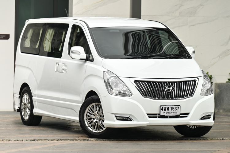 Hyundai Grand Starex 2021 2.5 Premium Van ดีเซล เกียร์อัตโนมัติ ขาว รูปที่ 2