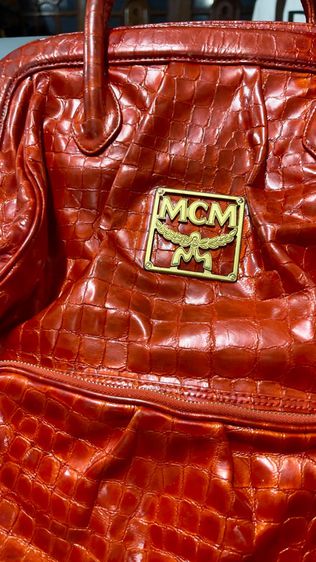 MCM Leather Boston Tote Bag Authentic  รูปที่ 3