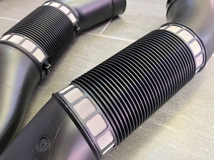 ไฟหน้า Benz CLK W209 ของแท้ Hella มือสอง ท่ออากาศ ท่อไอดี เครื่อง M112 V6 E240 W211 รูปที่ 14