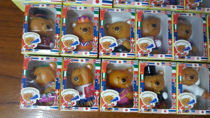 ตุ๊กตาหมีน้อยนานาชาติ จาก เนสท์เล่ Nestle ครบทั้งชุด 24 ประเทศ แต่งกายในชุดประจำชาติของประเทศต่างๆ ของสะสมปี 2543 รูปที่ 6
