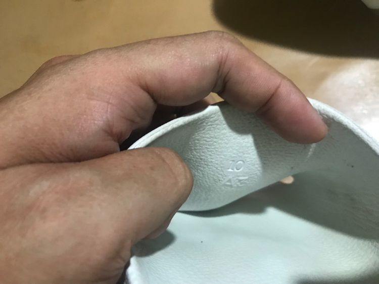 🩴adidas รูปที่ 2