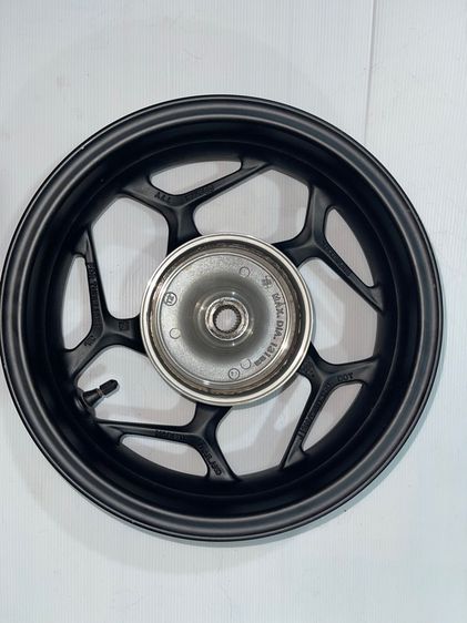 ล้อแม็กหลังpcx160 แท้ ตัวธรรมดา รูปที่ 2