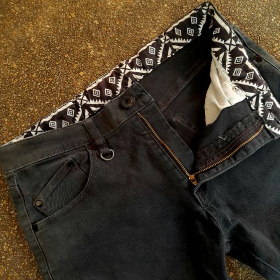 High Quality Guaranteed
Navajo slim jeans
🔴🔴🔴เอว 32 รูปที่ 2