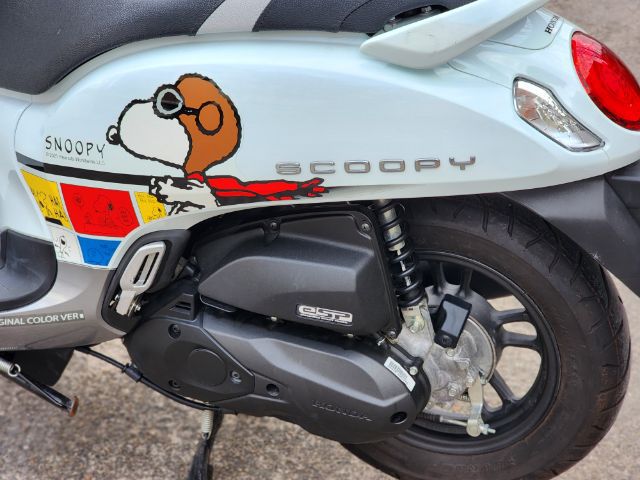 Honda🛵 Scoopy-i PEANUTS🥜 Limited Edition 2021 จอดโชว์ รูปที่ 2