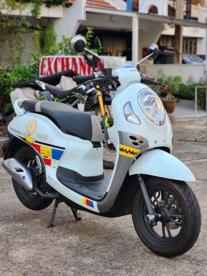 Honda🛵 Scoopy-i PEANUTS🥜 Limited Edition 2021 จอดโชว์ รูปที่ 12