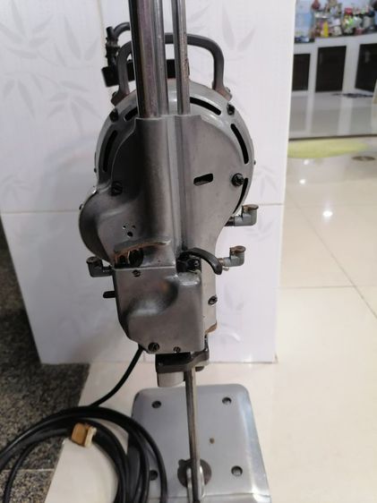 ขาย​เครื่อง​ตัด​ผ้า​ยี่ห้อ​อีส​แมน​ 10 นิ้ว รูปที่ 7