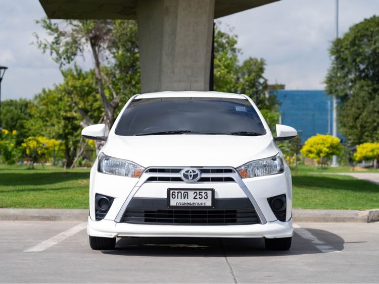 Toyota Yaris 2017 1.2 E Sedan เบนซิน ไม่ติดแก๊ส เกียร์อัตโนมัติ ขาว