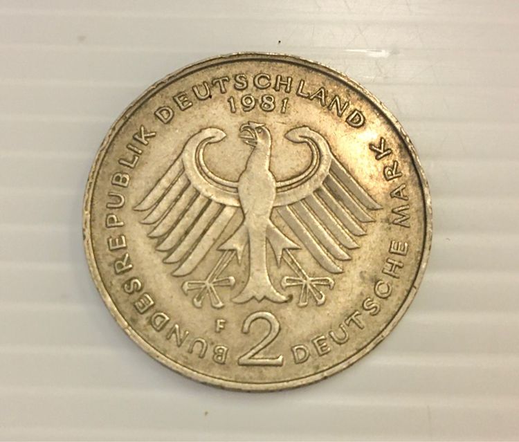เหรียญ 25 ซองตาโว ประเทศฟิลิปปินส์ ปีค.ศ.1966 และ เหรียญ 2 มาร์ก ประเทศเยอรมัน ปีค.ศ.1981 รูปที่ 4