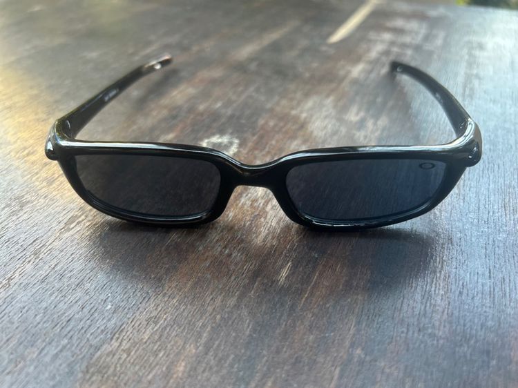 Oakley black sunglasses. รูปที่ 2