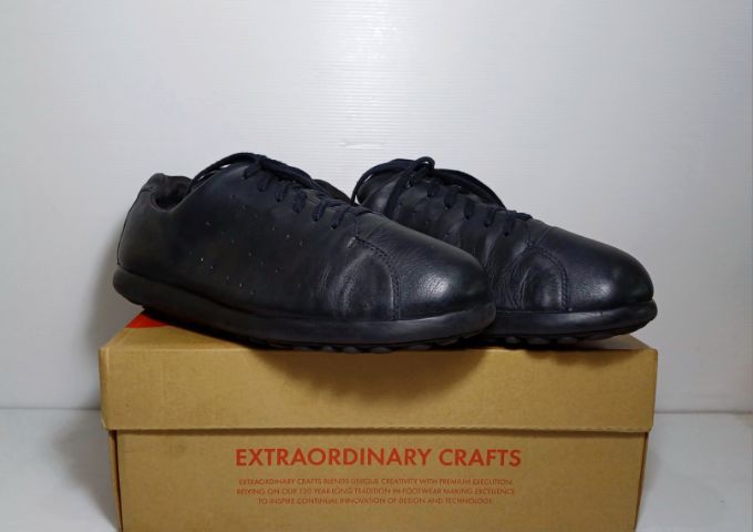 CAMPER Sneakers 43EU(28.0cm) Original ของแท้ มือ 2 สภาพเยี่ยม, รองเท้า CAMPER หนังแท้ พื้นเต็ม น้ำหนักเบา ไม่มีตำหนิใดๆ สภาพโดยรวมยังสวยมาก รูปที่ 15