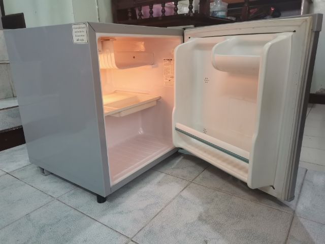 ตู้เย็น HITACHI R-20NP 1.7 คิว รูปที่ 4