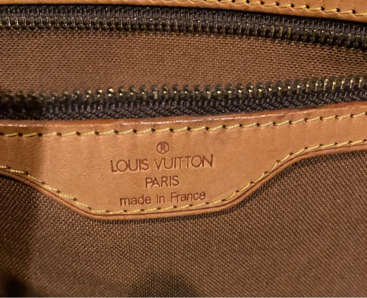 Louis Vuitton messenger alto รูปที่ 9