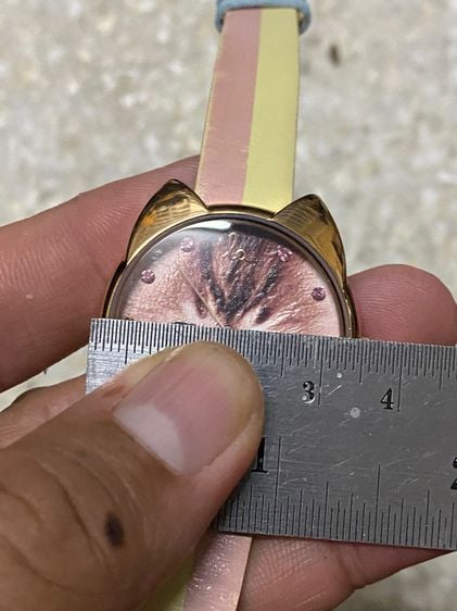 นาฬิกายี่ห้อ LYN AROUND  ควอทซ์ ของแท้มือสอง  สายเดิม 850฿ รูปที่ 8