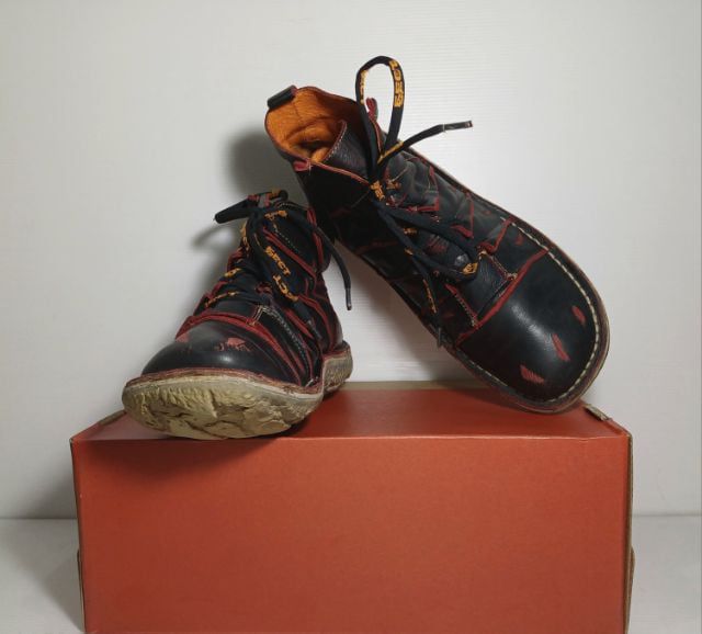 EJECT Boots for Women 40EU(25.7cm) Original ของแท้ มือ 2 สภาพเยี่ยม, รองเท้าบู้ท EJECT หนังแท้แต่งลายแนว"Arts" พื้นเต็มเหมือนมือ 1 สวยมาก รูปที่ 8