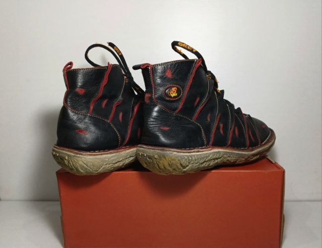 EJECT Boots for Women 40EU(25.7cm) Original ของแท้ มือ 2 สภาพเยี่ยม, รองเท้าบู้ท EJECT หนังแท้แต่งลายแนว"Arts" พื้นเต็มเหมือนมือ 1 สวยมาก รูปที่ 14