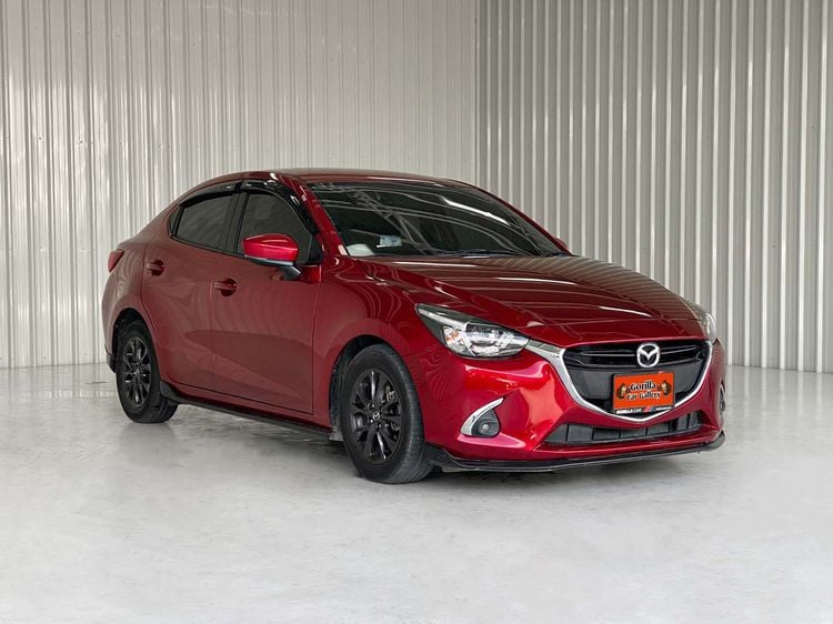 Mazda Mazda 2 2019 1.3 Sports High Connect Sedan เบนซิน เกียร์อัตโนมัติ แดง รูปที่ 2