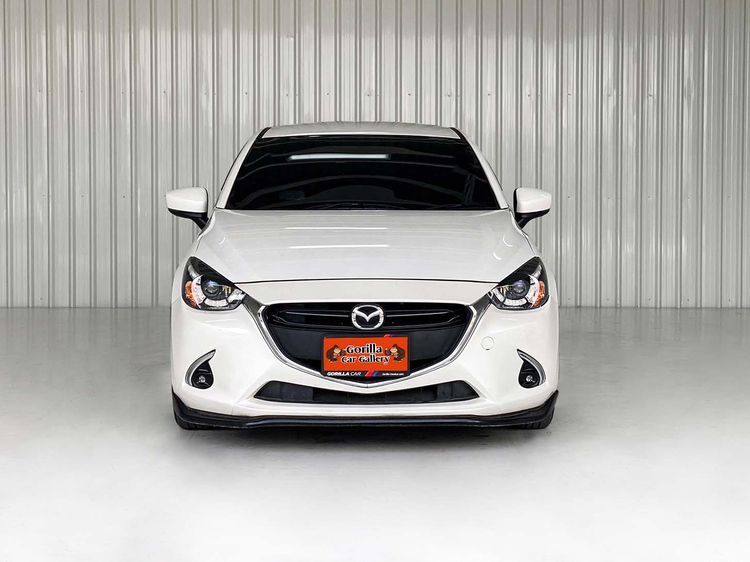 Mazda Mazda 2 2020 1.3 High Connect Sedan เบนซิน เกียร์อัตโนมัติ ขาว รูปที่ 3
