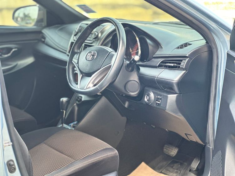 Toyota Yaris 2016 1.2 Sport Hatchback Sedan เบนซิน ไม่ติดแก๊ส เกียร์อัตโนมัติ ฟ้า รูปที่ 4