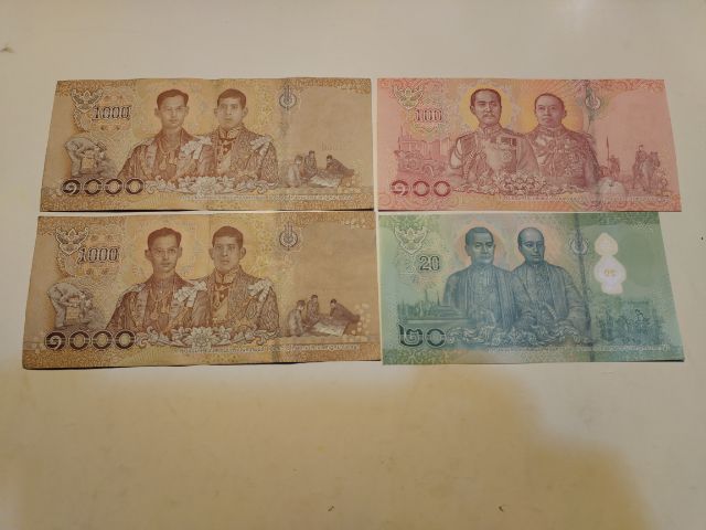 ธนบัตร​ในหลวง​ร.10เก้าหน้า​เก้า​หลัง​ รูปที่ 2
