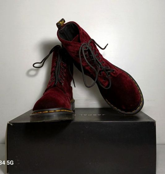 👢 Dr.Martens 1460 PASCAL VELVET Boots, Women's 6US 37EU(23.5cm) Original ของแท้ มือ 2 สภาพใกล้เคียงของใหม่, รองเท้าบู้ท Dr.Martens สวยมาก รูปที่ 8