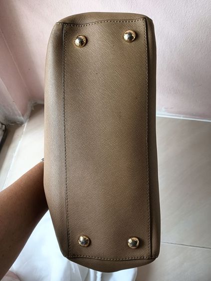 ชุดกระเป๋า Michael kors ชุด2ใบ พร้อมกระเป๋าสตางค์ สภาพสวย  รูปที่ 4