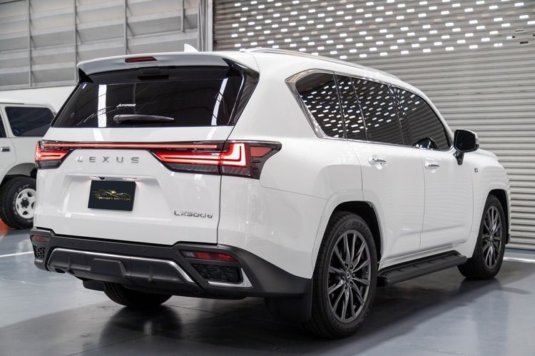 Lexus รุ่นอื่นๆ 2023 รุ่นย่อยอื่นๆ Utility-car ดีเซล ไม่ติดแก๊ส เกียร์อัตโนมัติ ขาว รูปที่ 2