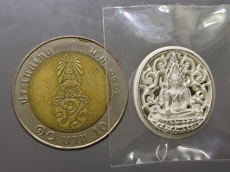 พระพุทธชินราช (เหรียญทรงรี พิมพ์เล็ก) เนื้อเงินขัดเงา พ่นทราย กรมตำรวจรุ่นแรก รุ่น “ประวัติศาสตร์” โคท ตราโล่ ปี2562 พร่อมกล่องเดิม รูปที่ 6