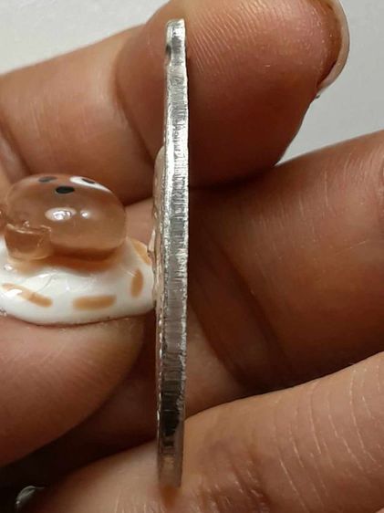  เหรียญหลวงพ่อชา วัดหนองป่าพง กะไหล่เงิน รูปที่ 3