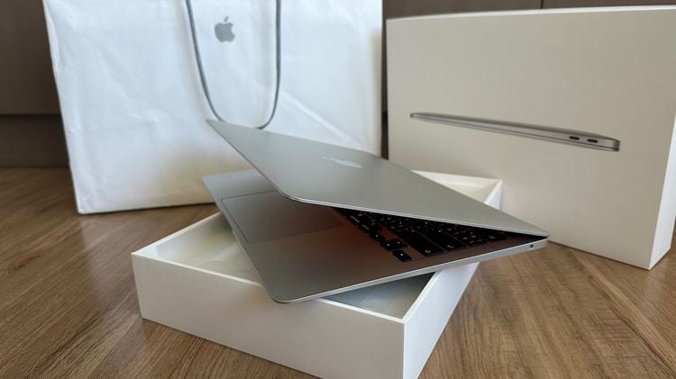 Apple แมค โอเอส 8 กิกะไบต์ อื่นๆ ไม่ใช่ MacBook Air M1