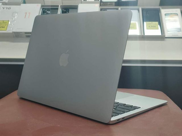 Apple แมค โอเอส 8 กิกะไบต์ อื่นๆ ไม่ใช่ Macbook Air M1 2020  ราคา 18,900 บ.
