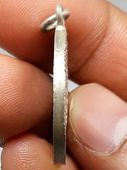 เหรียญพระพุทธบาทหลวงพ่อเจริญ รูปที่ 4