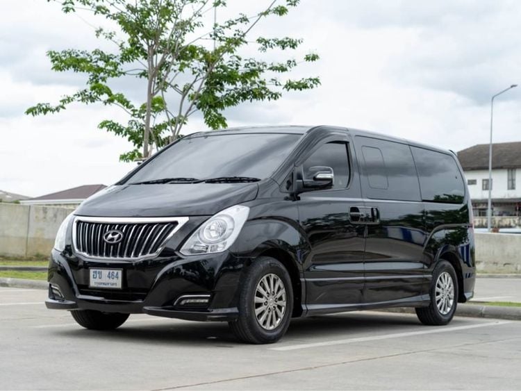 Hyundai H-1  2018 2.5 Elite Plus Van ดีเซล ไม่ติดแก๊ส เกียร์อัตโนมัติ ดำ รูปที่ 3