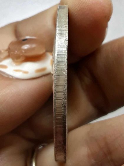 เหรียญจิ๊กโก๋หลวงปู่โต๊ะ วัดประดู่ฉิมพลี รูปที่ 4