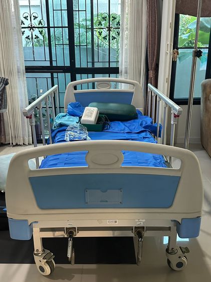 เตียงพยาบาลมือสอง  แบบ 2 ไกร์ ส่งฟรีกรุงเทพ และปริมณฑล