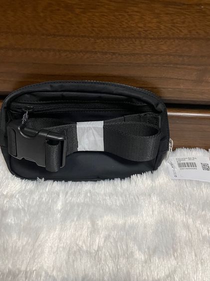 Lululemon belt bag แท้ ของมือหนึ่ง จากอเมริกา รูปที่ 2