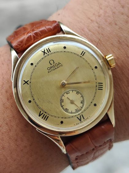 นาฬิกา OMEGA Bumper 14k Solid Gold ปี1944s รูปที่ 7