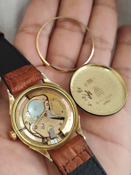 นาฬิกา OMEGA Bumper 14k Solid Gold ปี1944s รูปที่ 11