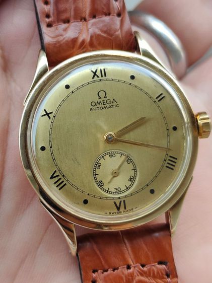 นาฬิกา OMEGA Bumper 14k Solid Gold ปี1944s รูปที่ 4