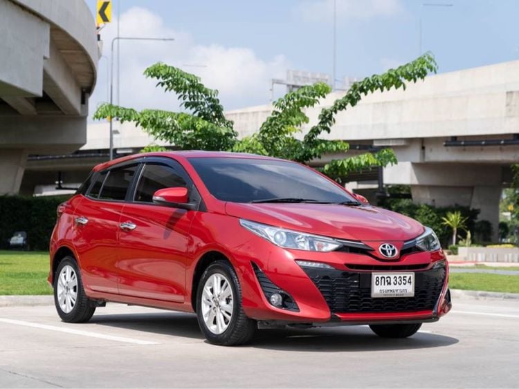 Toyota Yaris 2019 1.2 G Sedan เบนซิน ไม่ติดแก๊ส เกียร์อัตโนมัติ แดง