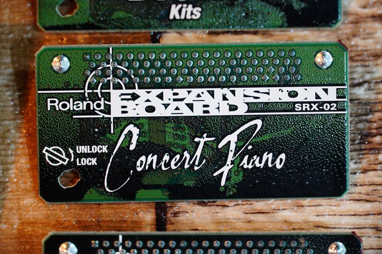 ใบละ1500 Roland SRX Expansion Board การ์ดเพิ่มเสียงสำหรับตระกูล XV และ Fantom รูปที่ 4