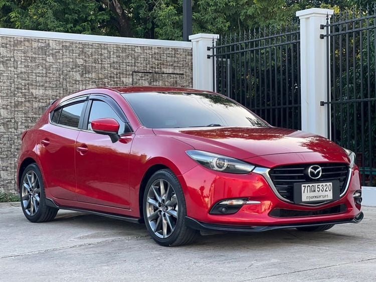 Mazda Mazda3 2018 2.0 S Sedan เบนซิน ไม่ติดแก๊ส เกียร์อัตโนมัติ แดง
