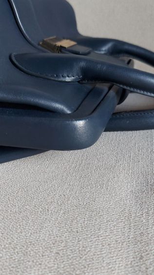 กระเป๋าถือ Celine สีกรม  รูปที่ 16