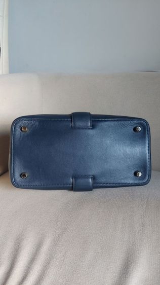 กระเป๋าถือ Celine สีกรม  รูปที่ 6