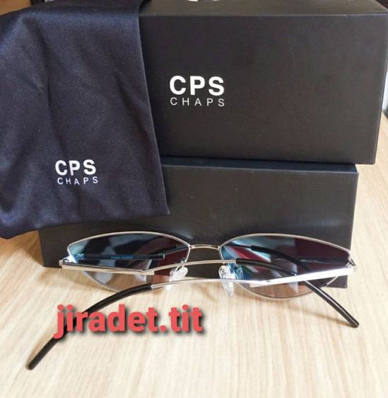 แว่นกันแดดแบรนด์ CPS CHAPS สินค้าใหม่ บรรจุในกล่องสวยงาม ไม่มีตำหนิใดๆ ใช้ถ่ายภาพเพียง1-2 ครั้ง
(Original) รูปที่ 11