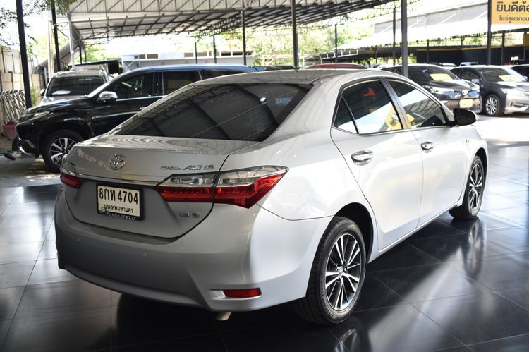 Toyota Altis 2019 1.8 E Sedan เบนซิน ไม่ติดแก๊ส เกียร์อัตโนมัติ บรอนซ์เงิน รูปที่ 4