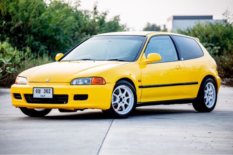 รถ Honda Civic 2.0 Type R สี เหลือง