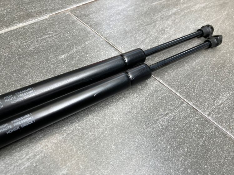 โช๊คฝากระโปรง BMW E90 E92 E93 และ E46 318i 320i 323i 325i 330i รูปที่ 15