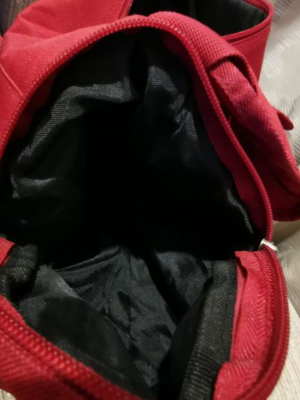 กระเป๋าของแท้​ CONVERSE สีแดง รูปที่ 4