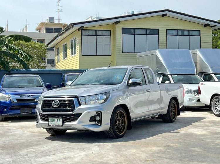 Toyota Hilux Revo 2019 2.4 Z Edition J Plus Pickup ดีเซล ไม่ติดแก๊ส เกียร์ธรรมดา เทา